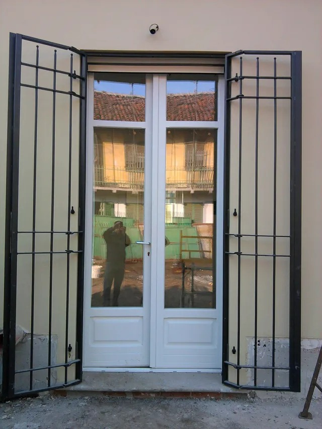 grata a doppio snodo aperta torino